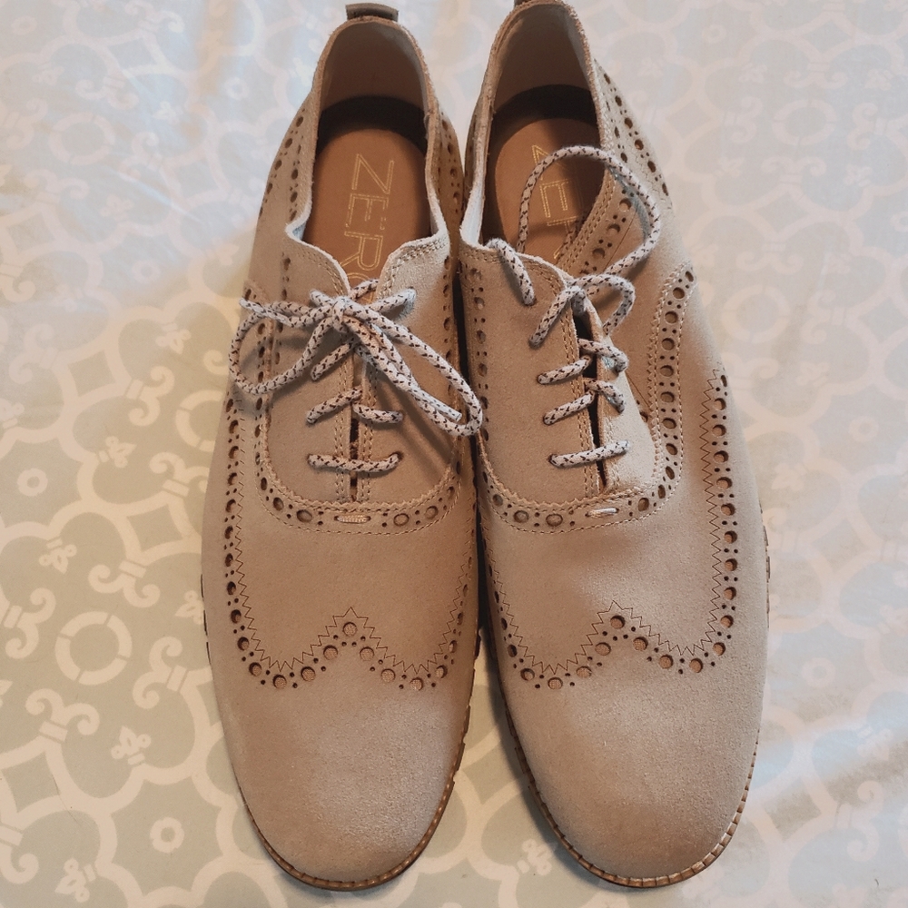 Cole Hahn dress shoes